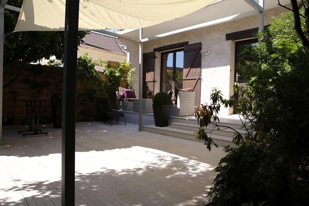 Hotel Gästhaus Du côté de chez Jos Bezons Exterior foto